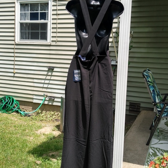 Forever 21 nwt overall culottes. - Picture 5 of 8